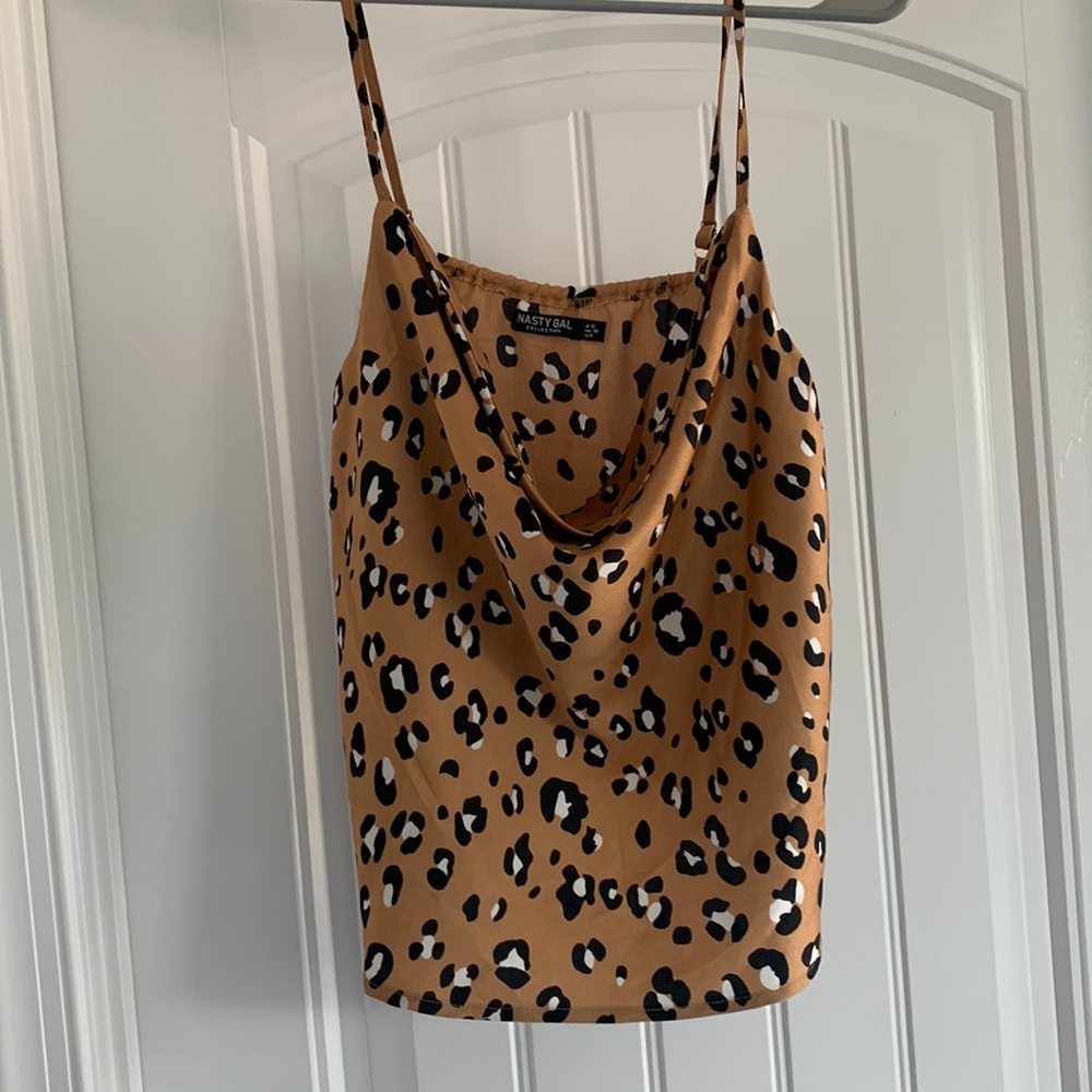 Nasty Gal size 8 cheetah print silky cowl top.